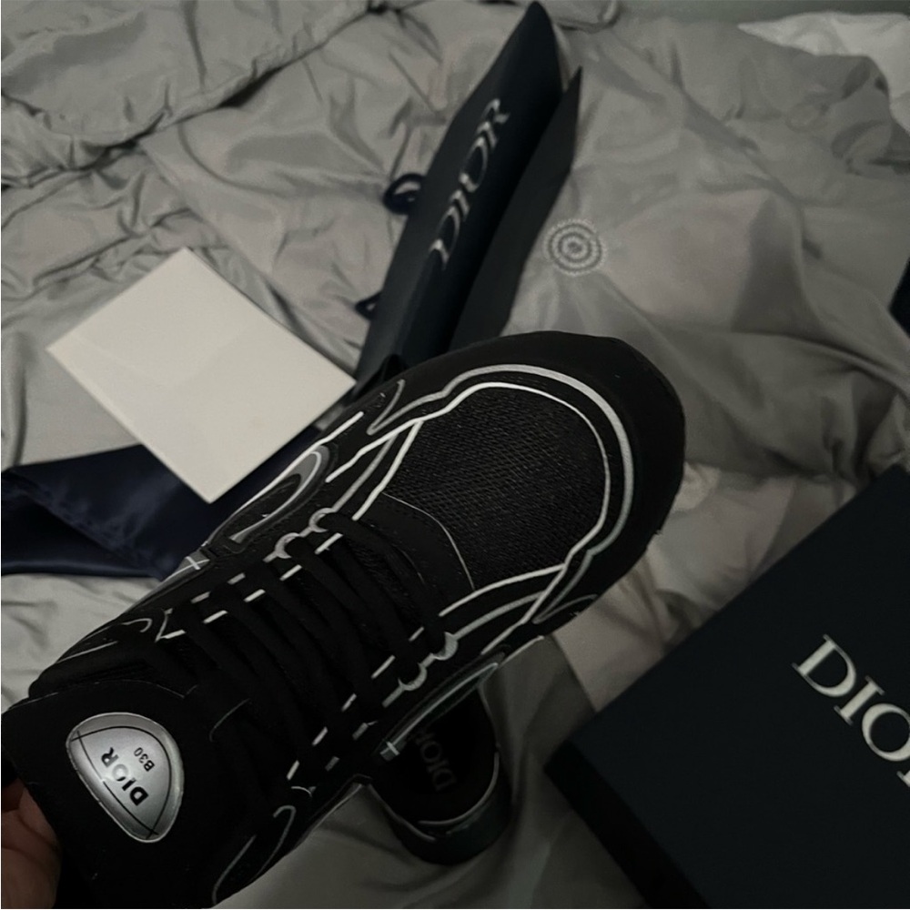 Dior Men's Black and Gray Sneakers - Picture 6 of 6